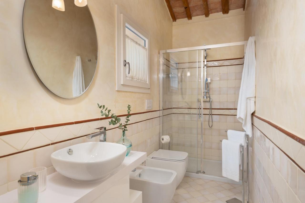 Villa Oliva - Pillo Holiday Villas Gambassi Terme Exteriör bild